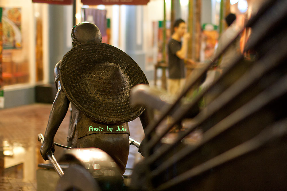 Asiatique ��ԧ� ���������ӧҹ���ҡ
�������仫ѡ�� ����������ҧ������ҧ ���Դ�繷ҧ���

�ѹ��������͡�����о����ӧҹ�ǹ件����ٻ��ͧ����� � ������纺�á���ҽҡ��Ѻ
��͹仵�ͧ����Ź�����͹���� ���ͧ�ҡ��Ҿ�ʧ����� ���ͧ���ѹ�ش���ѧ����